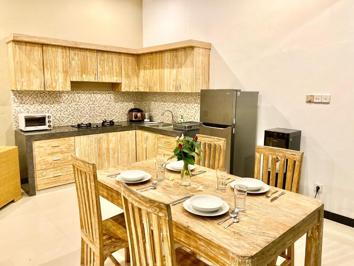 Tropical Luxe Villas Canggu - Finns & Atlas Екстериор снимка